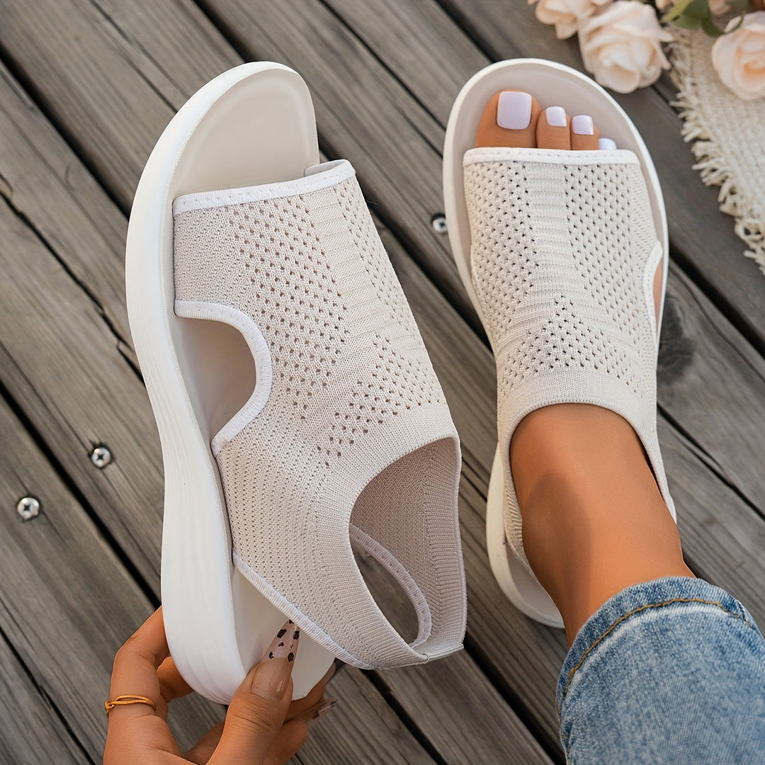 Ishae - Cushioned Sandal