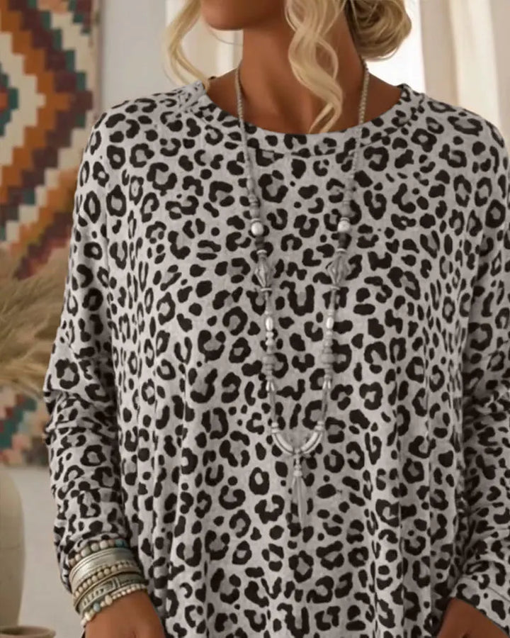 Calivelle - Soft-Touch Leopard Long Sleeve Top