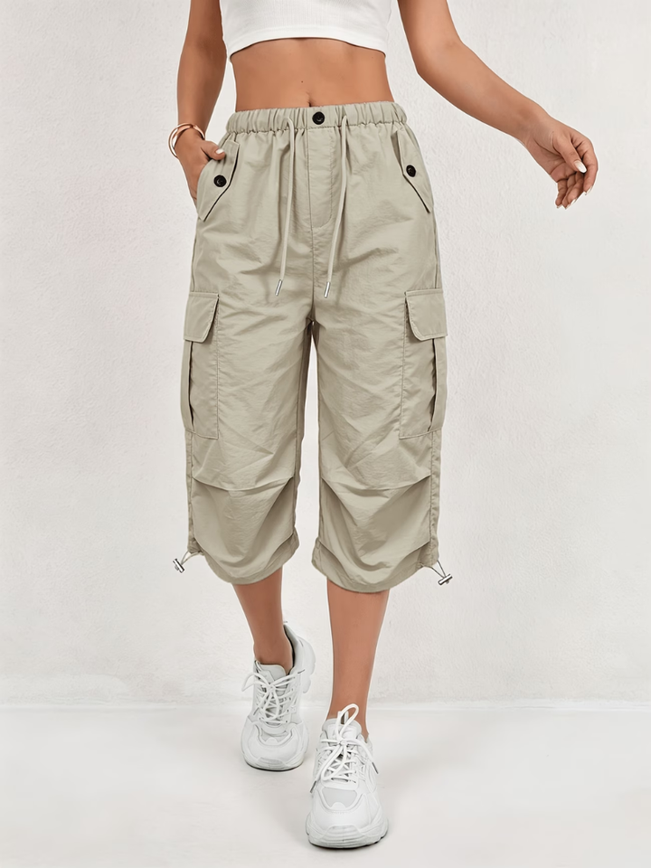 Donatella - Lightweight Stretch Cargo Capri Pants