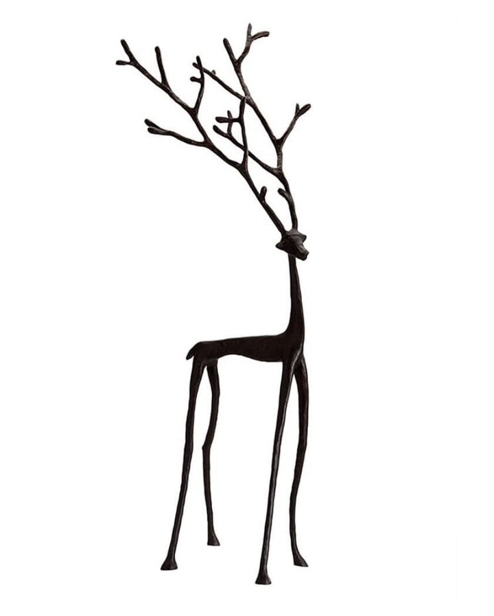 Cyralynne - Festive Reindeer Table Decor