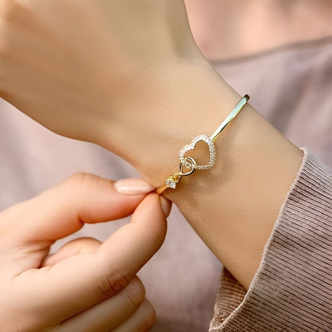 Ailira - Infinity Heart Bracelet