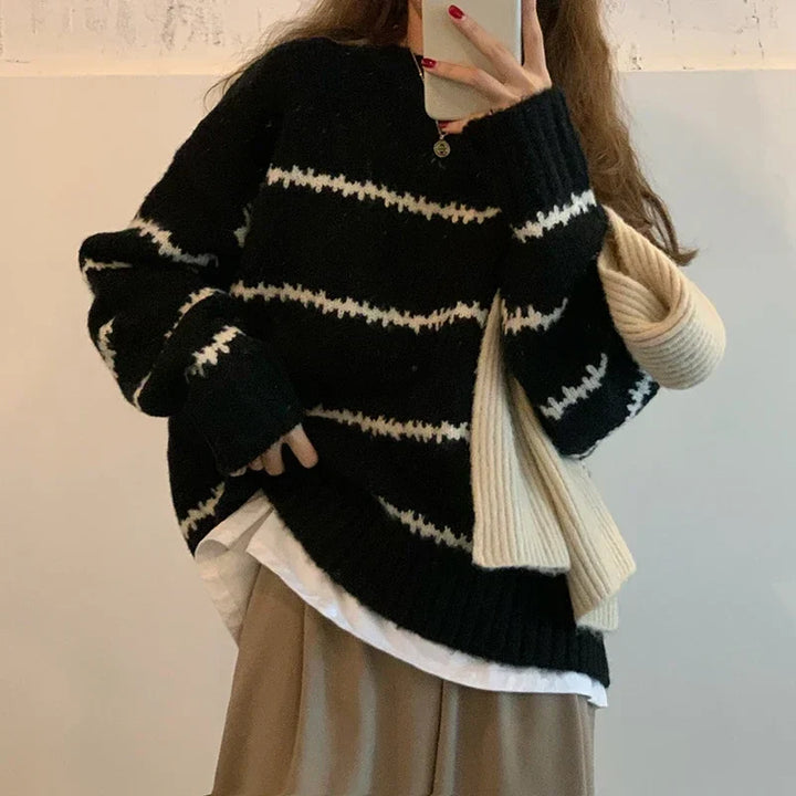 Nelli - Stylish Casual Sweater