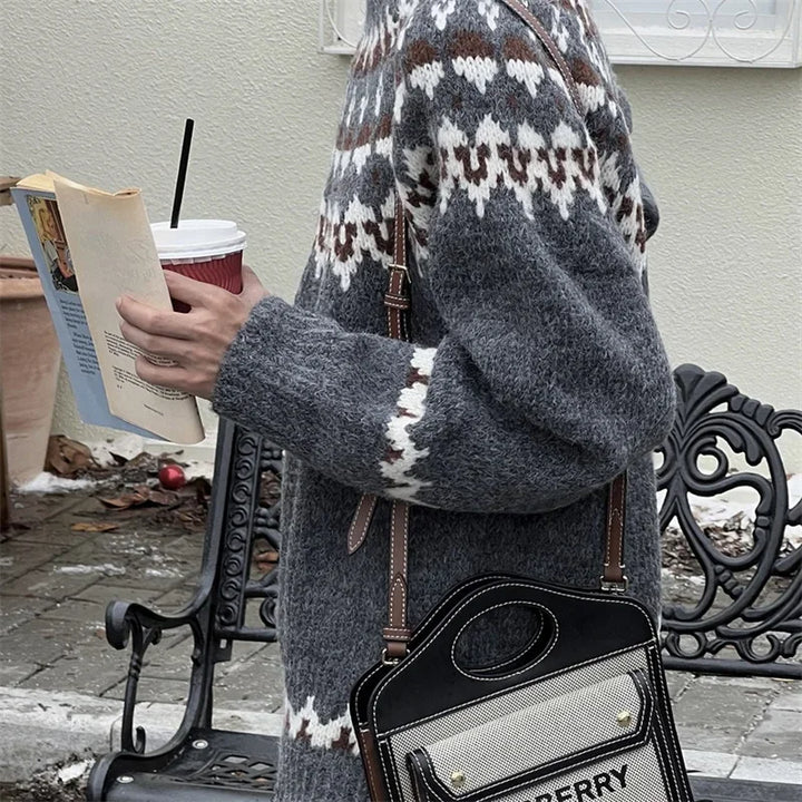 Kaesa - Premium Knit Sweater