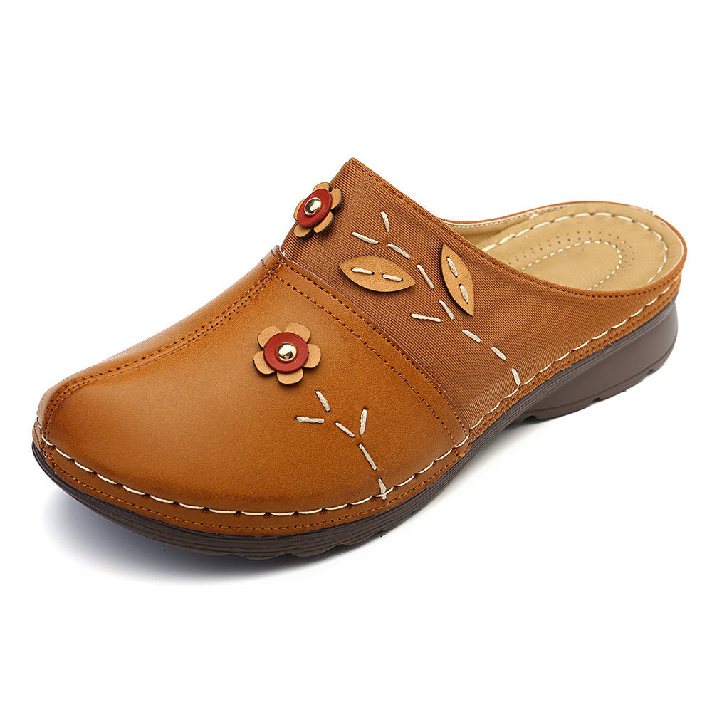 Leonora - Casual Slip-On Clogs