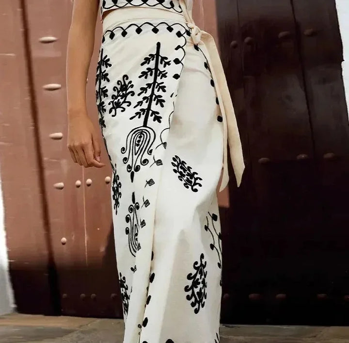 Molly - Embroidered Two-Piece Set