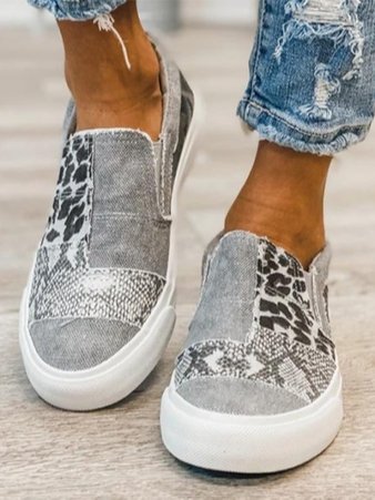 Avelia - Lightweight Slip-On Sneakers