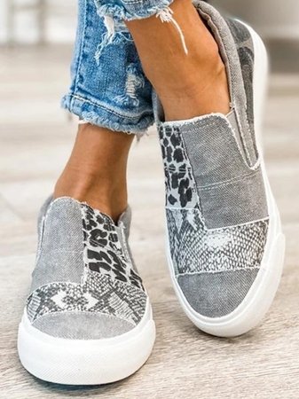 Avelia - Lightweight Slip-On Sneakers