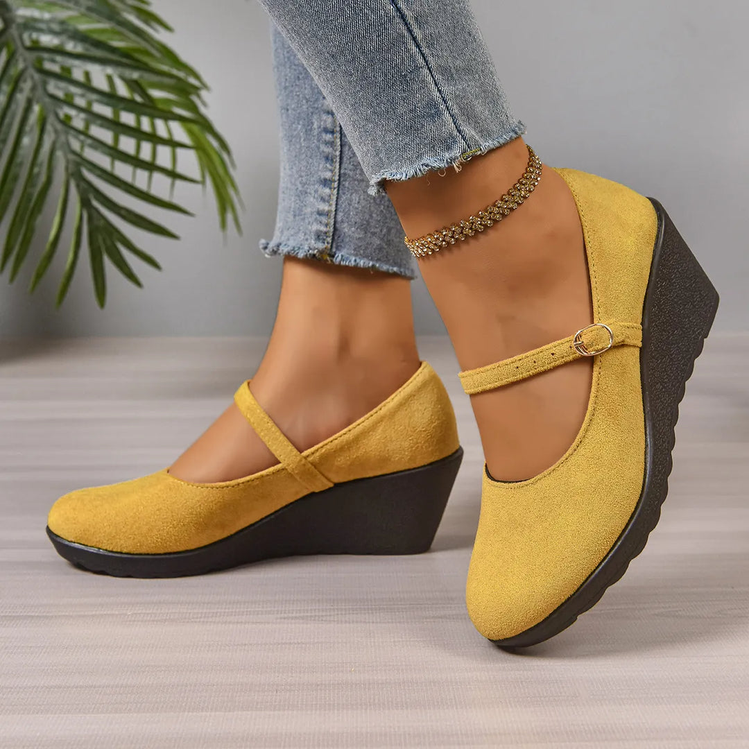 Zarinne - Supportive Walking Shoes