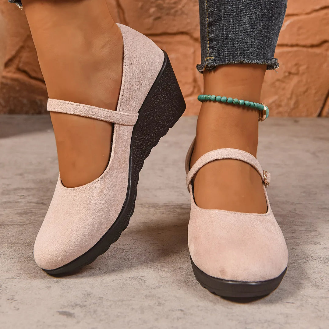 Zarinne - Supportive Walking Shoes
