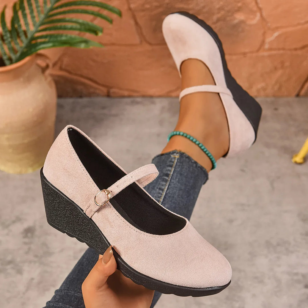 Zarinne - Supportive Walking Shoes