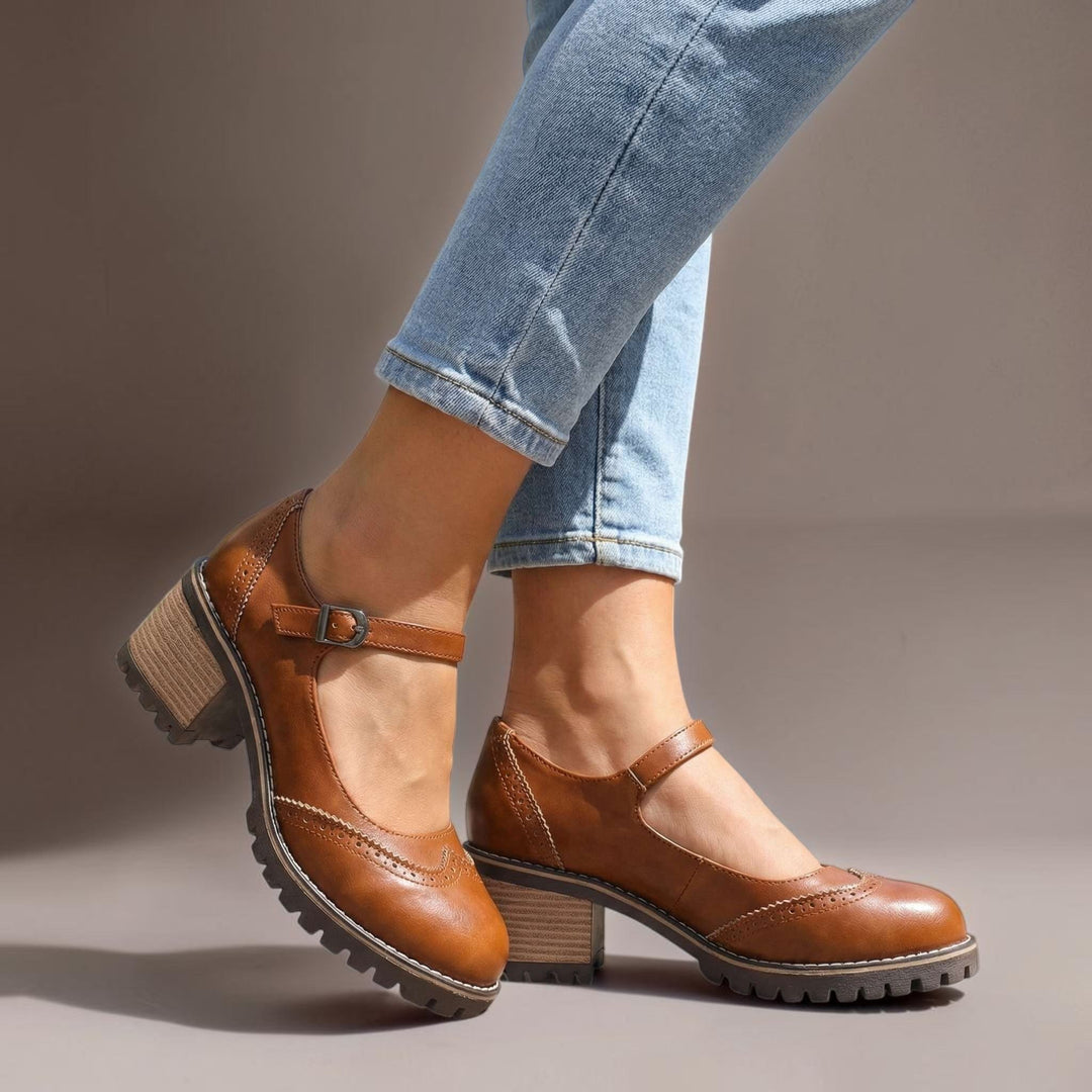 Ilyra - Buckle Strap Block Heel Shoes